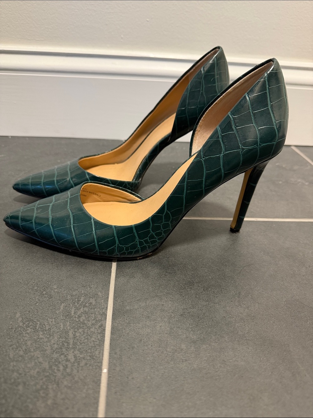 INC International Concepts Dark Green Croc-Embossed Pointed Toe Stiletto Pumps